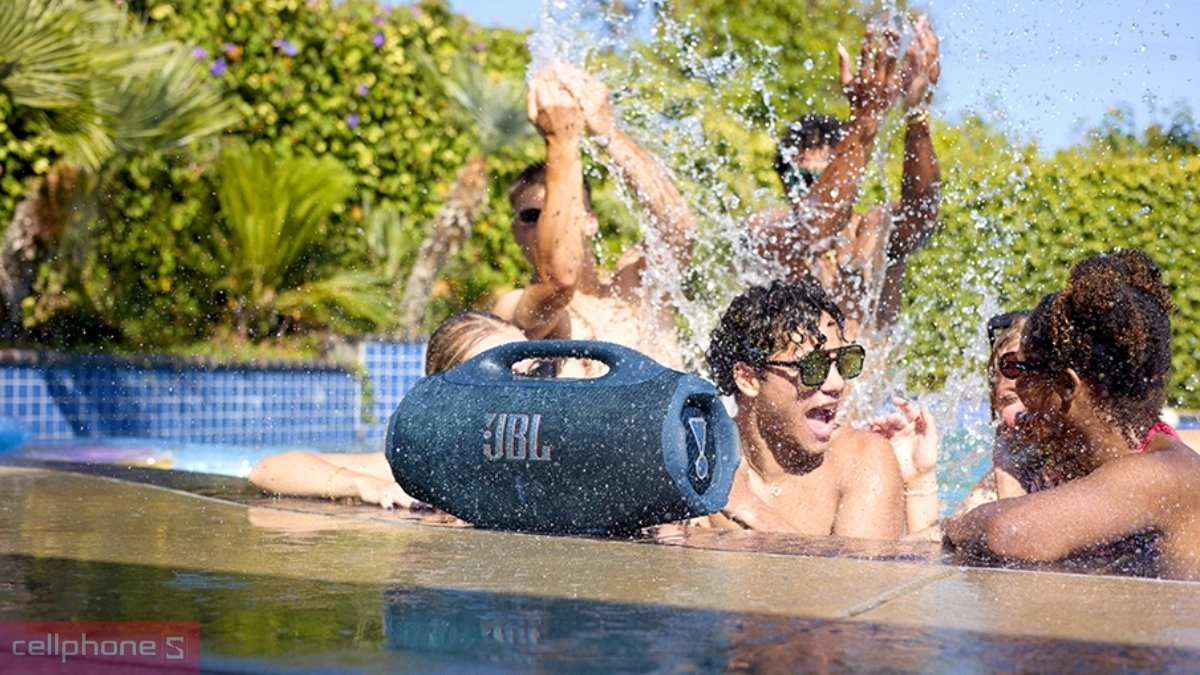 Boombox Series trang bị tính năng kháng nước hiệu quả