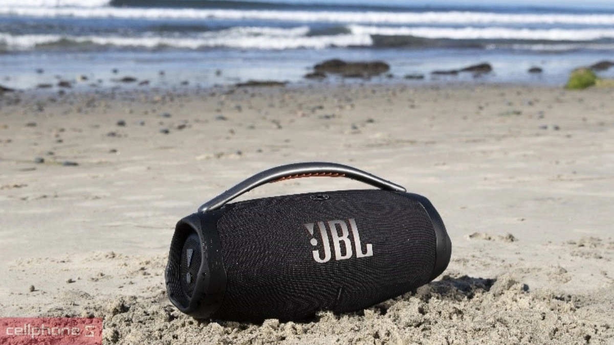 Boombox Series bảo vệ tốt trước tác động từ nước và bụi