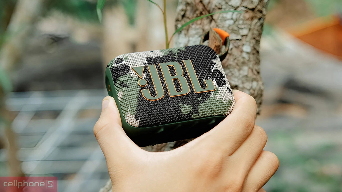 Bản Camo phá cách với diện mạo đậm chất quân đội