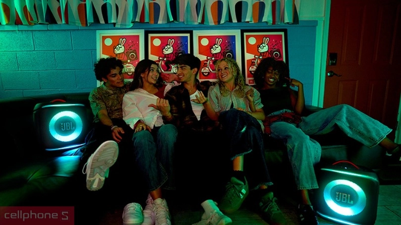 Thiết kế loa bluetooth JBL PartyBox Encore 2 mic 2