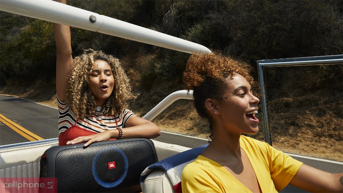 Loa Bluetooth JBL PartyBox OTG hỗ trợ công nghệ True Wireless Stereo (TWS)
