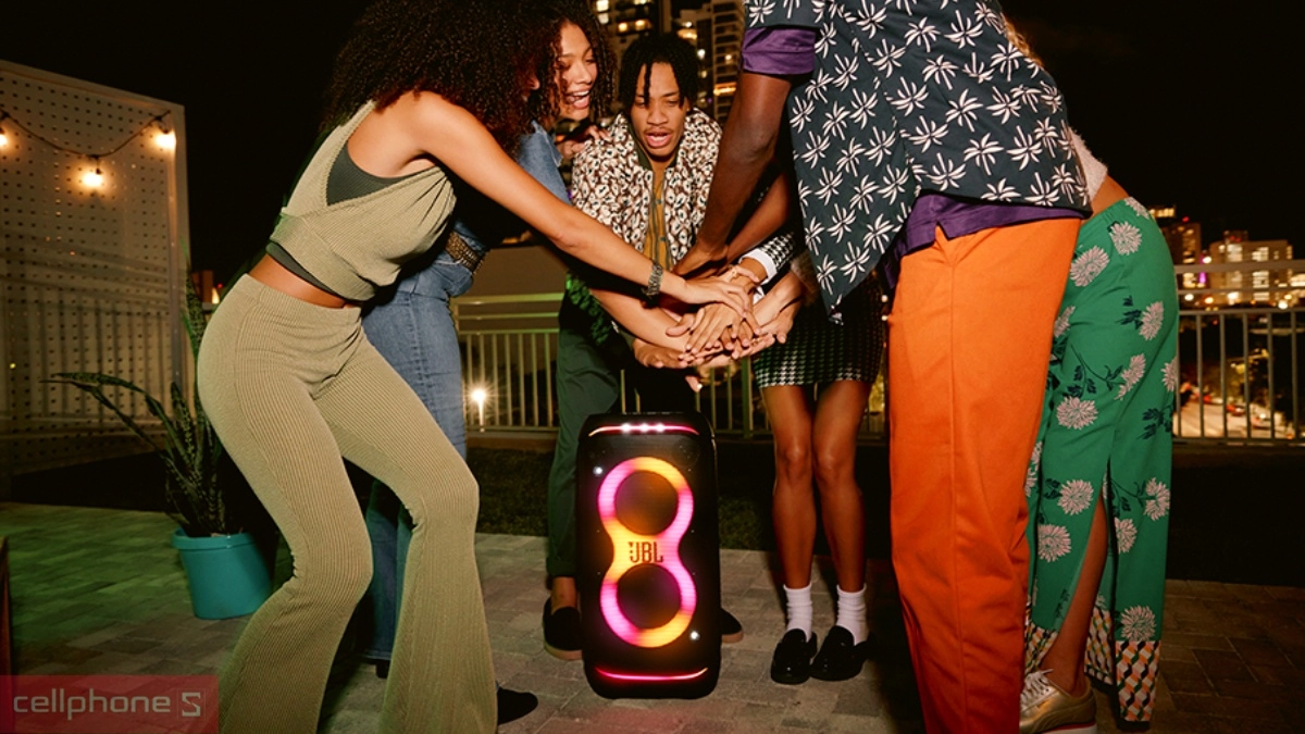 Loa JBL đa dạng mẫu mã và phân khúc