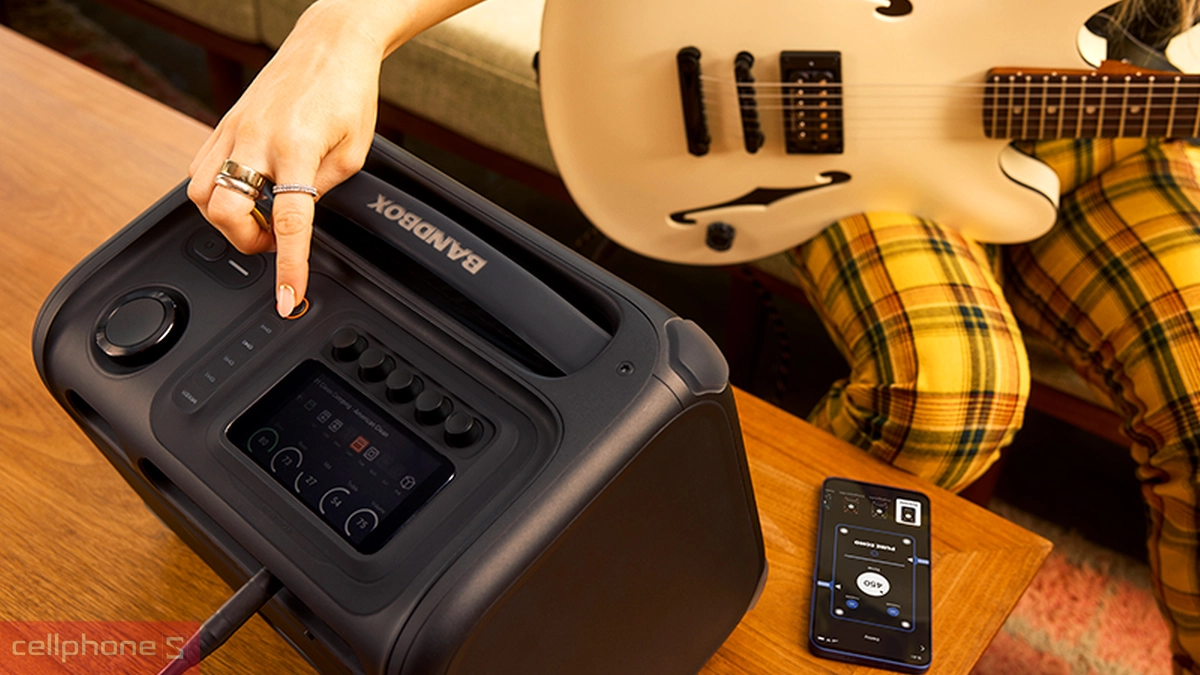 Các tính năng trên JBL BandBox Trio