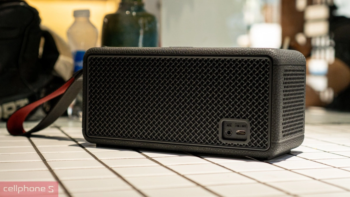 Công suất loa Marshall Middleton II