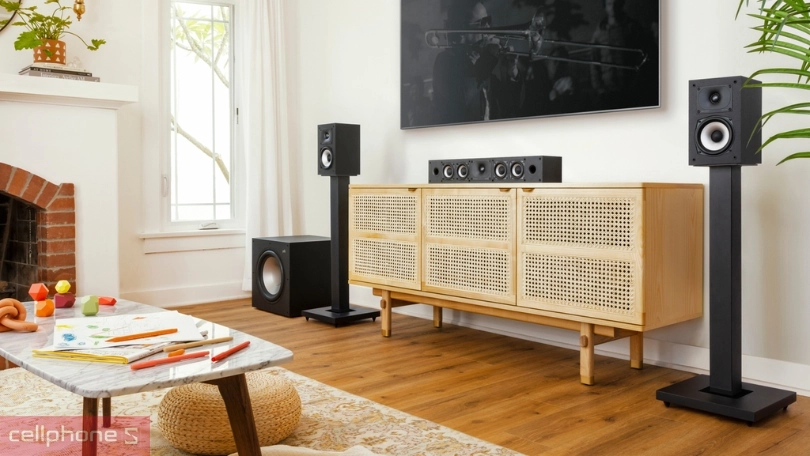 Vì sao nên mua loa Polk Audio Monitor XTX35