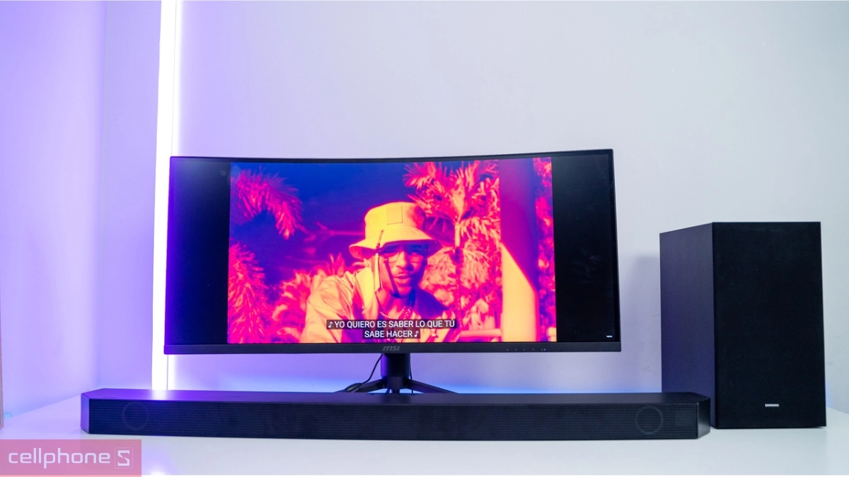 Loa soundbar truyền thống