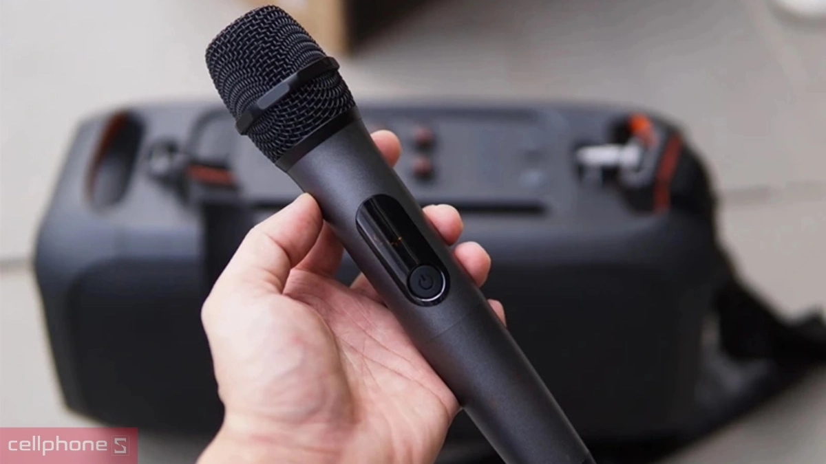 Kiểm tra kỹ các thông số của micro