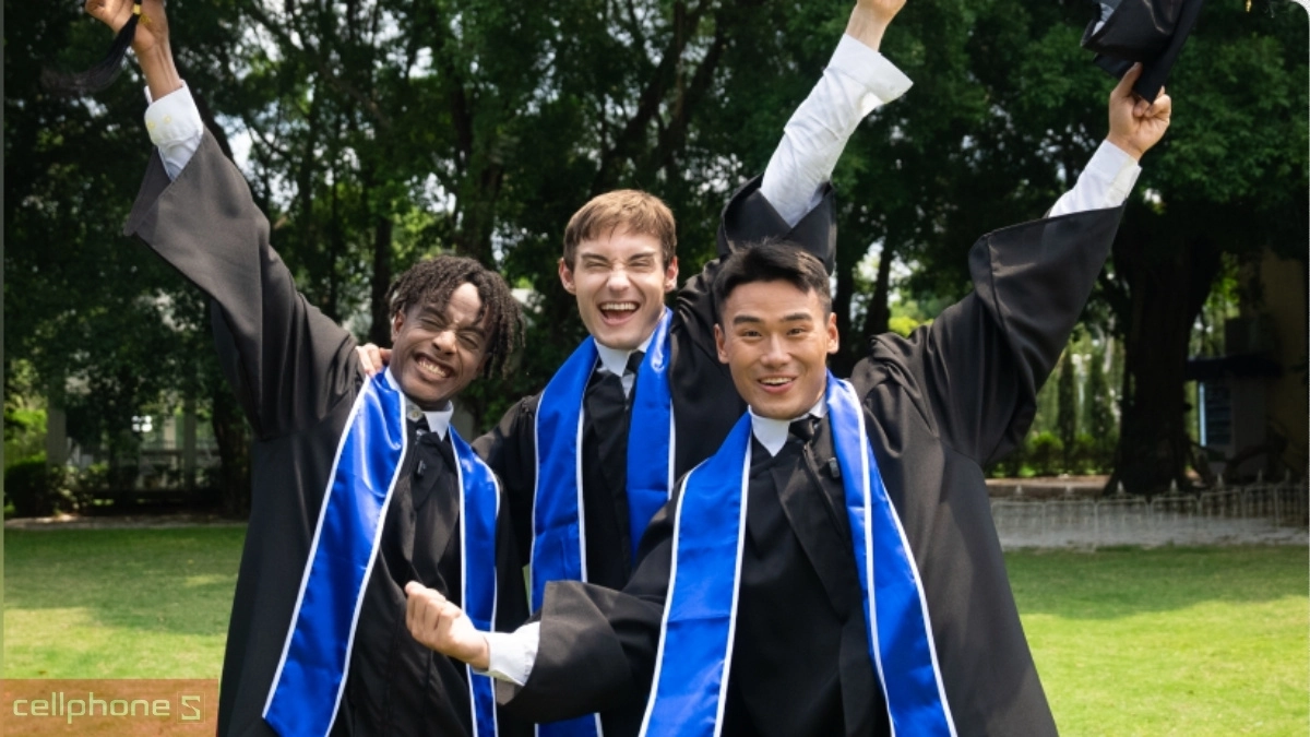 Phạm vi tới 200m, kết nối 2.4 GHz