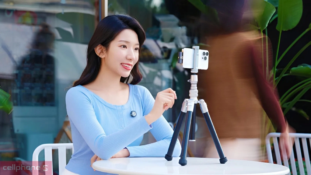 Pin Microphone thu âm không dây Hollyland Lark M2 Combo Duo Camera + USB-C + Lightning RX