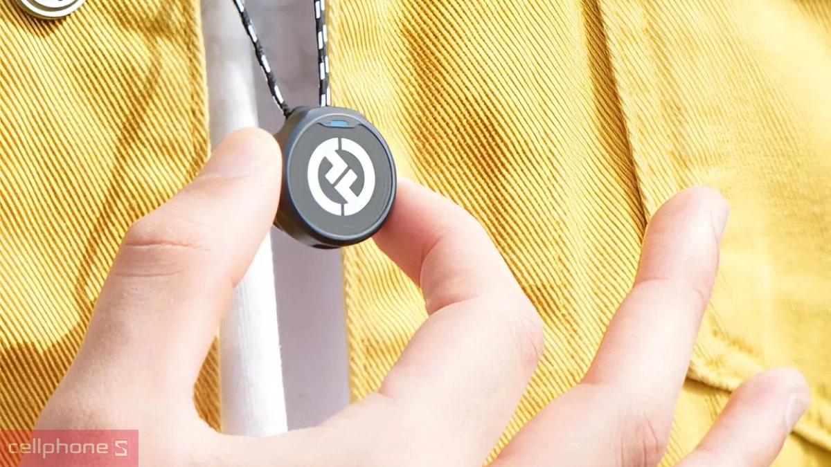 Thiết kế Microphone thu âm không dây Hollyland Lark M2 Combo Duo Camera + USB-C + Lightning RX