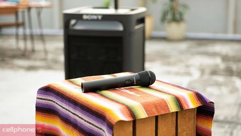 Pin, thời lượng sử dụng, khả năng hỗ trợ sạc nhanh của bộ micro không dây Sony UO-ULTMIC1/ZE