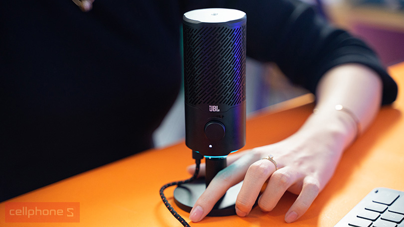 Lắp đặt dễ dàng