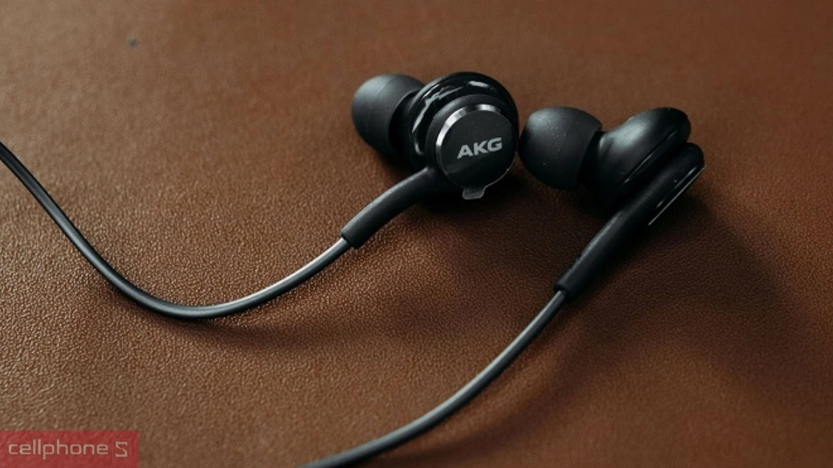 Giới thiệu về tai nghe AKG