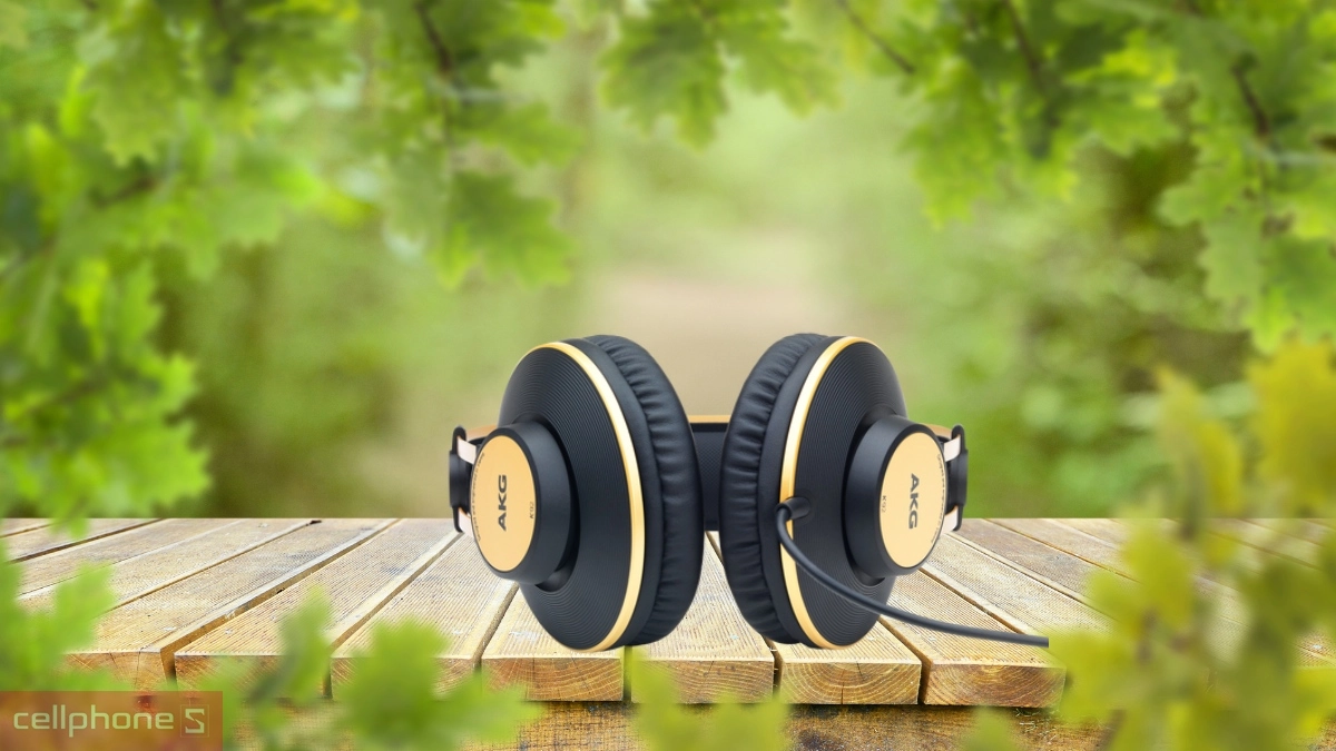 THiết kế tai nghe chụp tai AKG K92