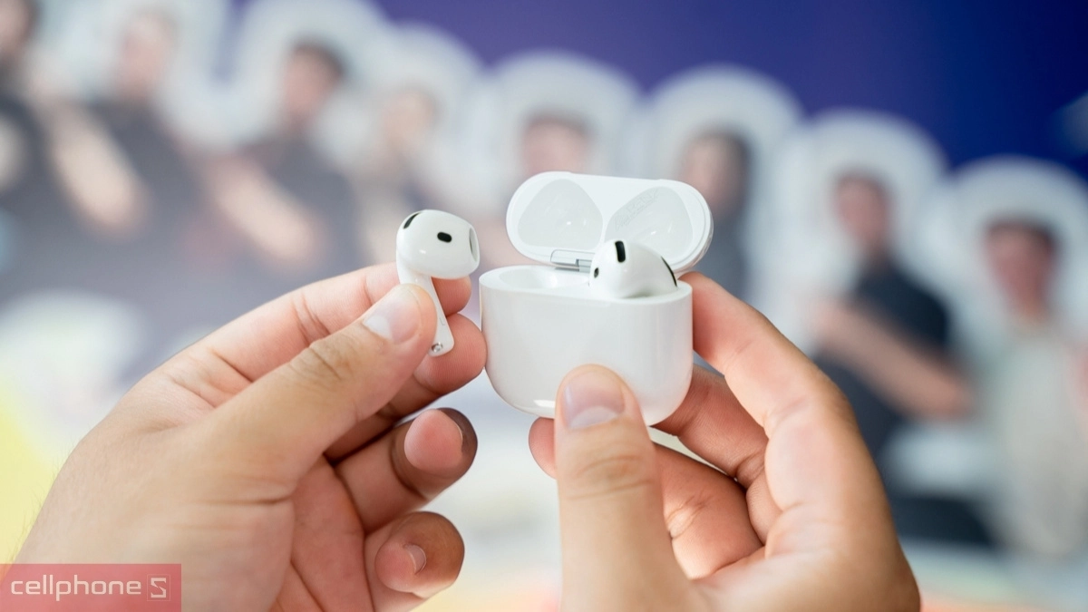 Hình ảnh thực tế tai nghe Apple Airpods 4 -2