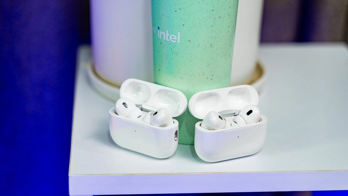 Công nghệ theo dõi chuyển động đầu người dùng 