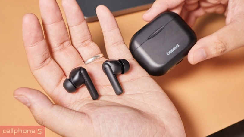 Thiết kế tai nghe Baseus Bowie E17