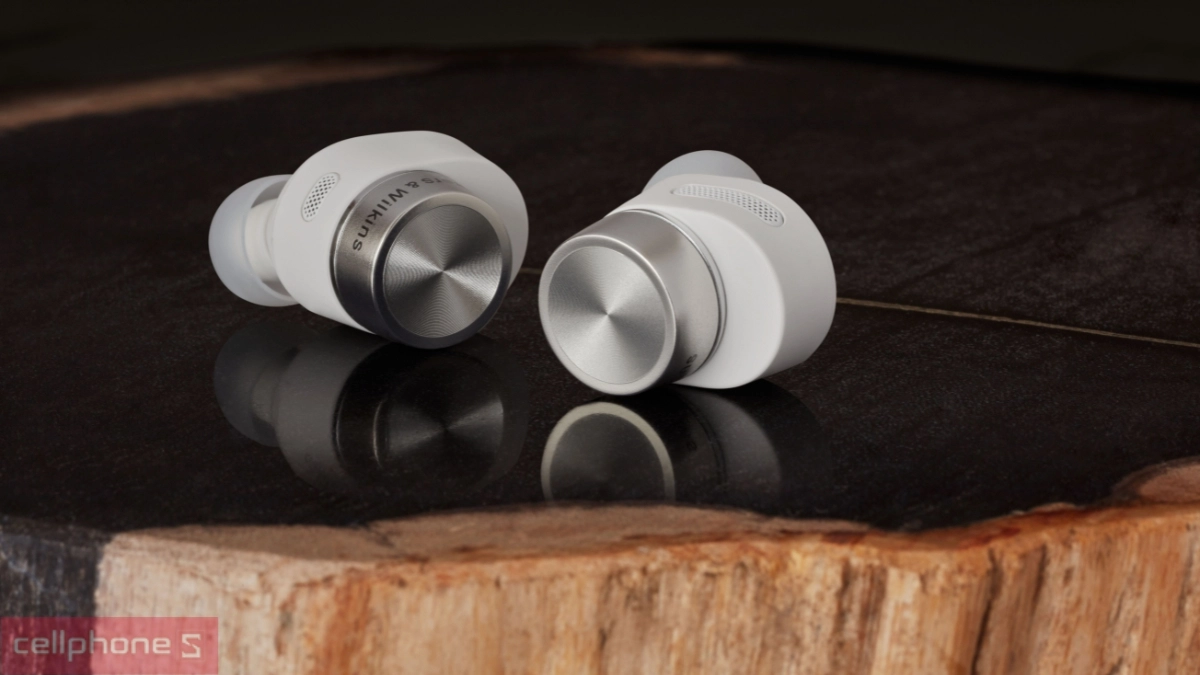 Thiết kế tai nghe Bowers & Wilkins Pi7 S2