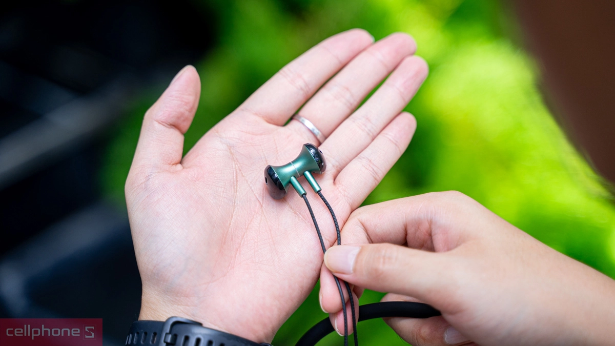 Ưu, nhược điểm của tai nghe Devia