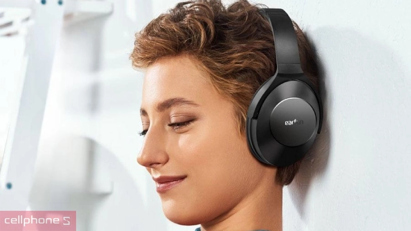 Thiết kế tai nghe chụp tai EarFun Wave Life