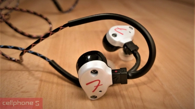 Tai nghe Fender có tốt không