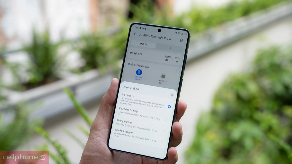 Micro chống ồn AI trên tai nghe Huawei FreeBuds Pro 5