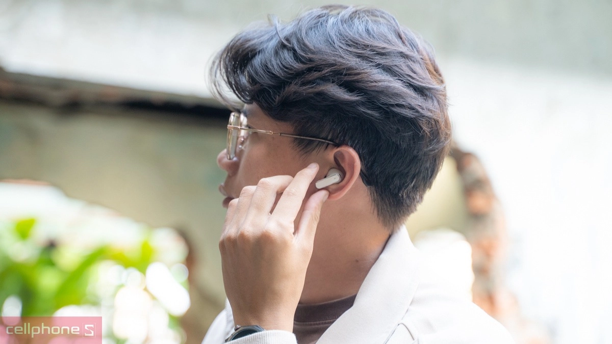 Thiết kế công thái học sang trọng của Huawei FreeBuds Pro 5