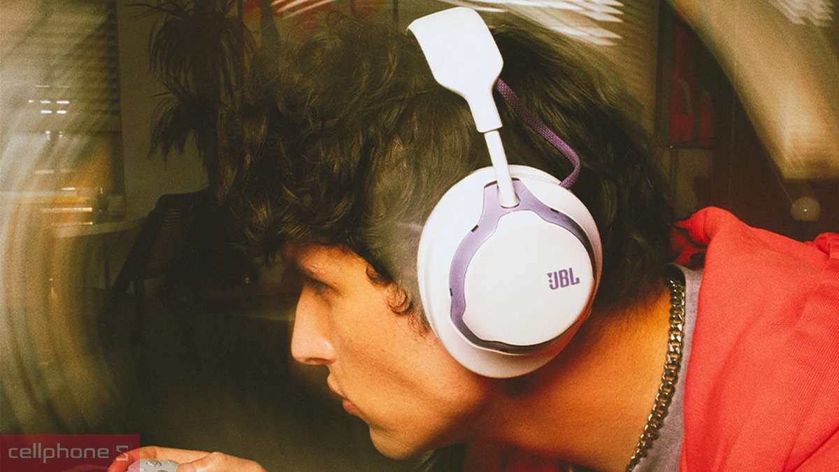 Micro tháo rời trên Tai nghe chụp tai Gaming JBL Quantum 650