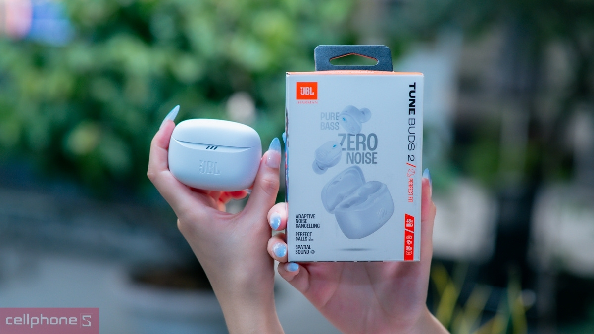Cập nhật giá mới của các mẫu tai nghe JBL 2026