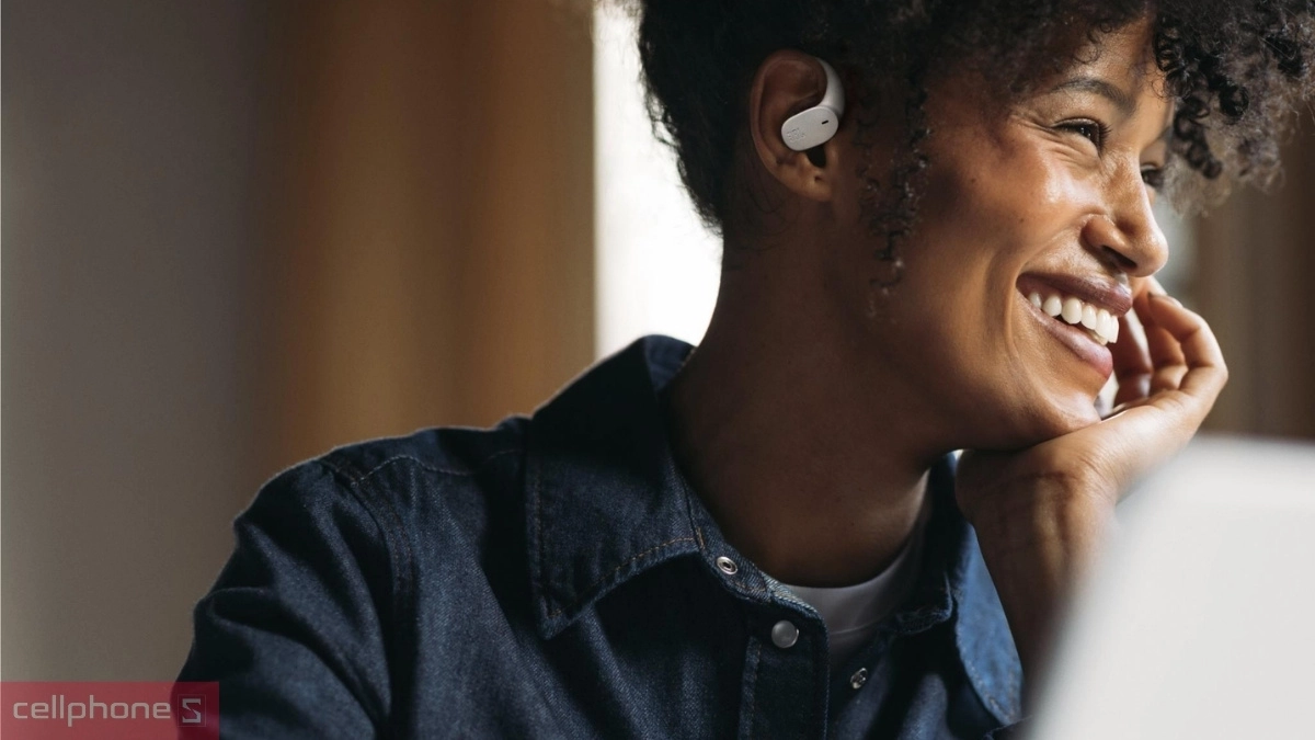 JBL Sence Lite được trang bị tới 4 micro beamforming