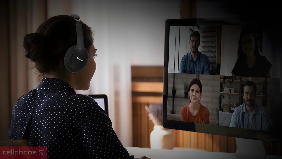 Đàm thoại liền mạch với mic thu âm rõ, ổn định