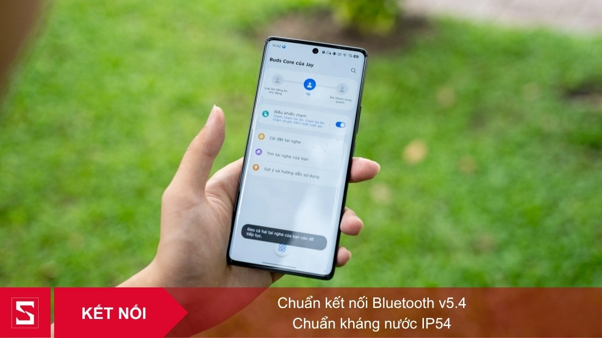 Khả năng kết nối, điều khiển của tai nghe Bluetooth Samsung Galaxy Buds Core