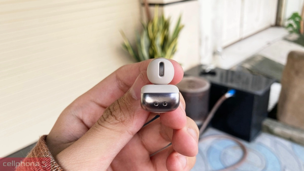 Thiết kế, trọng lượng của tai nghe không dây Shokz OpenDots One