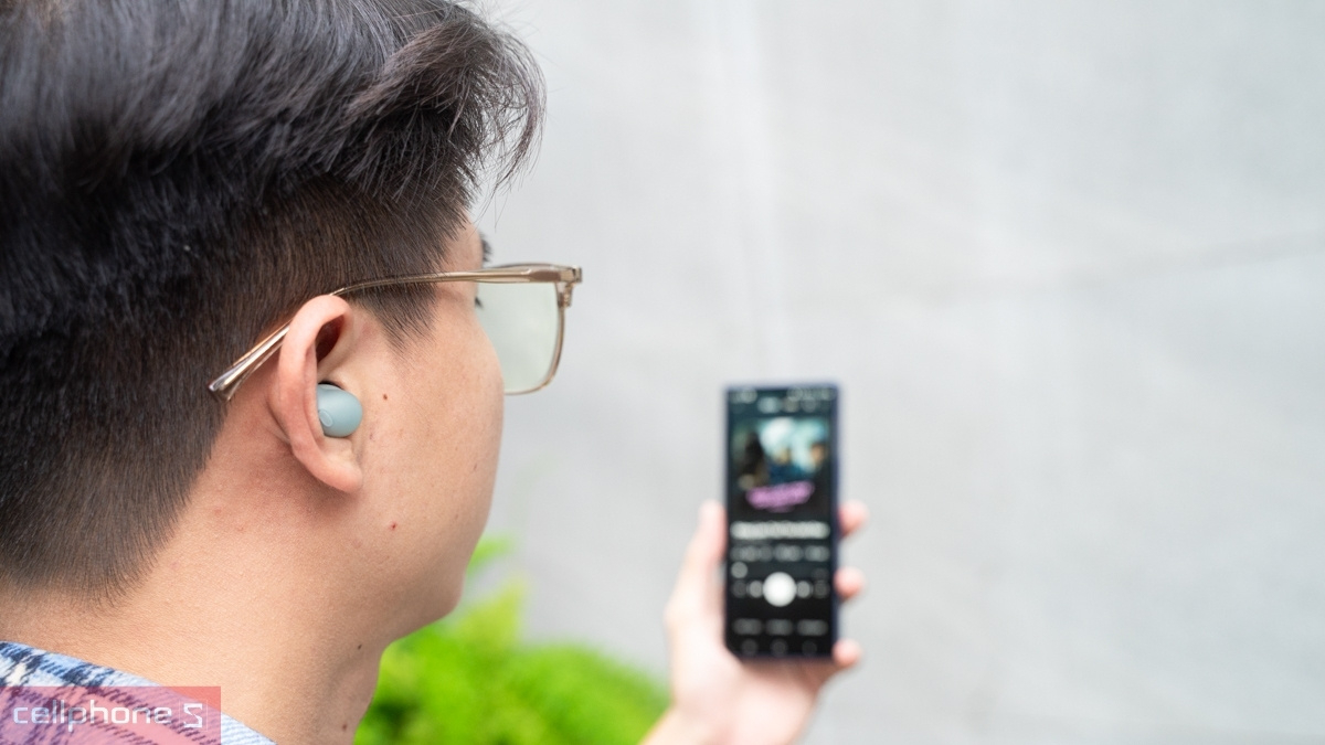 Âm thanh vòm 360 tai nghe Sony