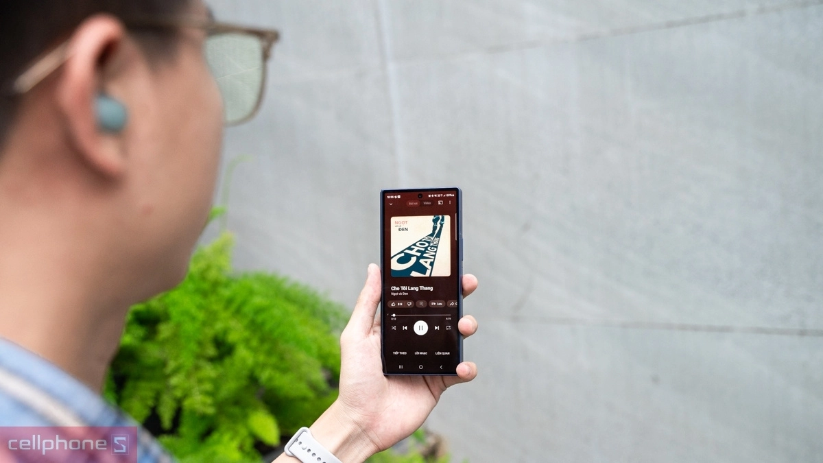 Đa điểm Multipoint Connection trên tai nghe Sony
