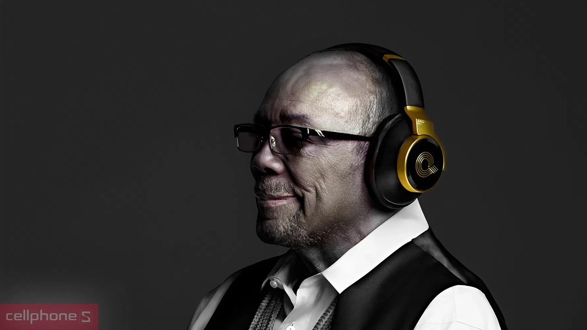 tai nghe chụp tai chống ồn AKG