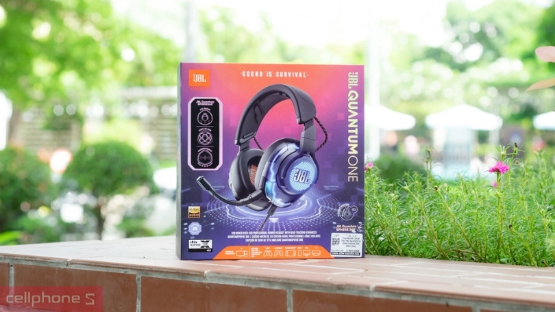 tai nghe có dây JBL