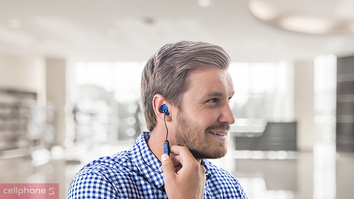 Giá tai nghe đeo cổ chất lượng tốt bao nhiêu tiền