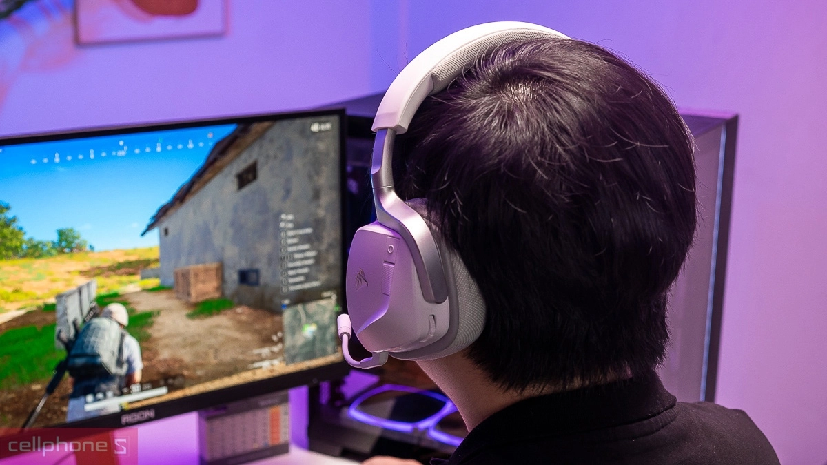 Tai nghe gaming Over-ear chụp tai 