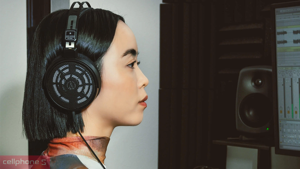 Phân khúc cao cấp (trên 5 triệu VNĐ)