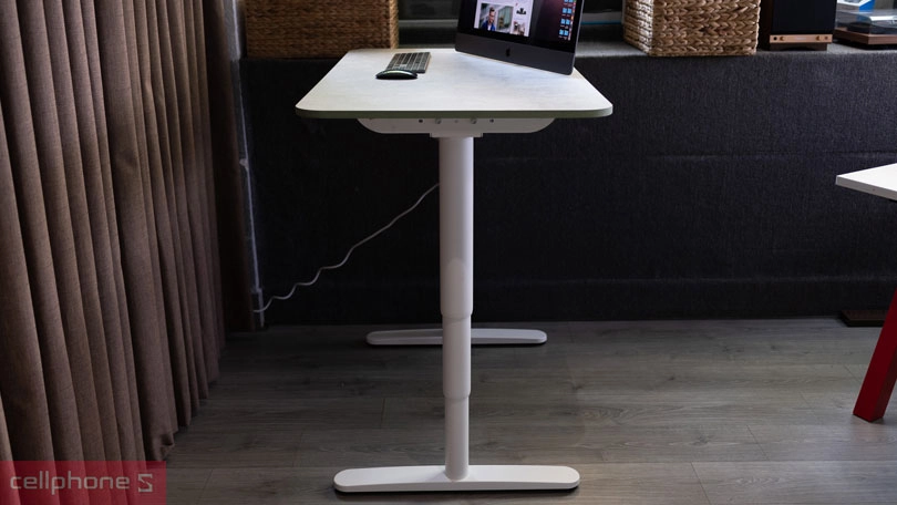 Bàn nâng hạ Ikea