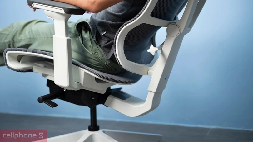 Chức năng của cần điều khiển trên ghế công thái học Ergonomic