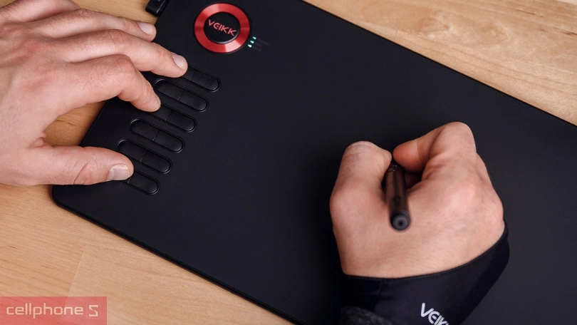 Phụ kiện đi kèm bảng vẽ VEIKK A15 12 inch