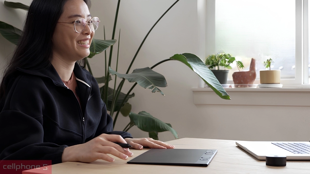 Bảng vẽ Wacom có kiểu dáng mỏng nhẹ