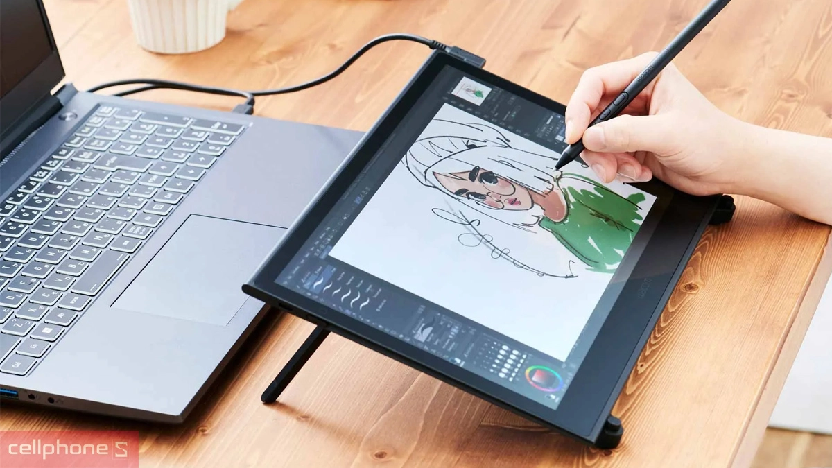 Bảng vẽ Wacom có kết nối máy tính tiện lợi