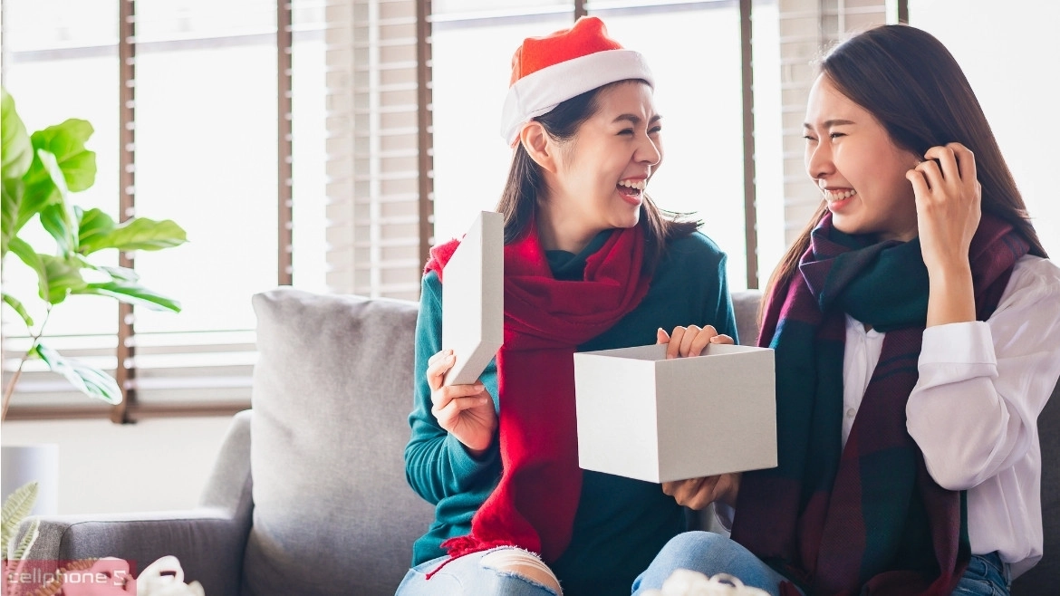 Tổng hợp lời chúc khi tặng quà 8/3