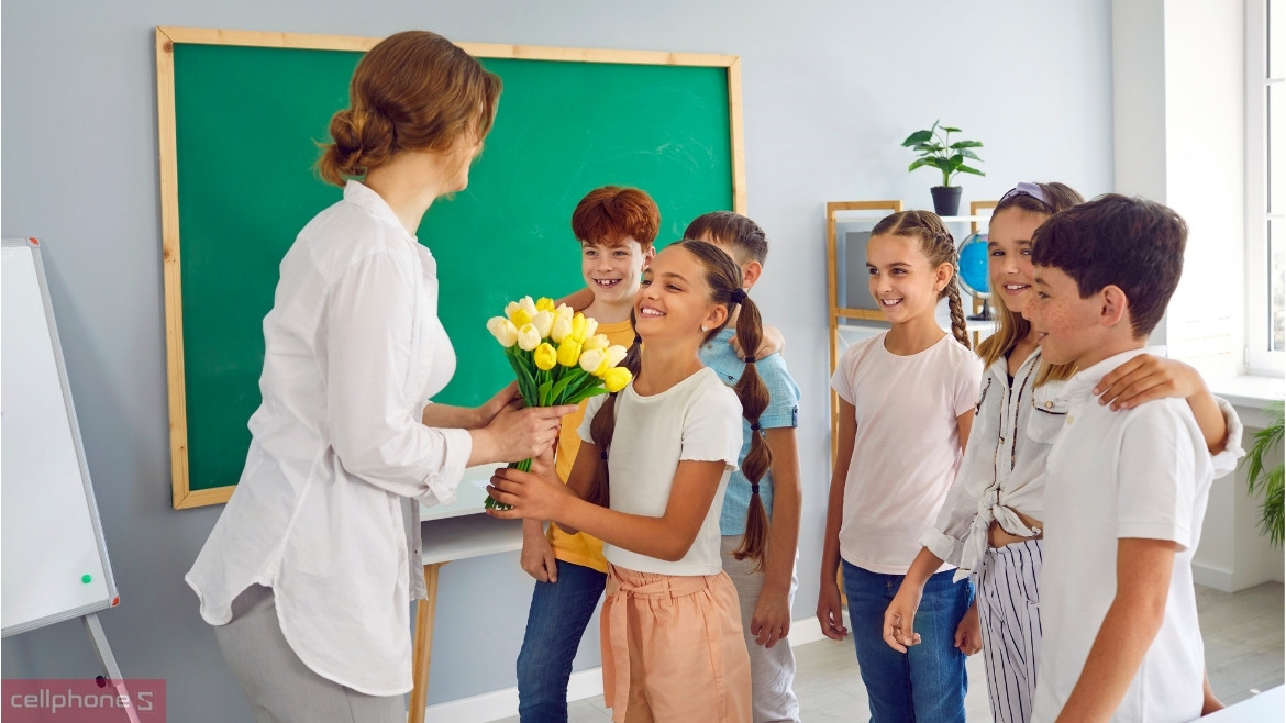 Lưu ý khi chọn quà 8/3 tặng cô giáo Lưu ý khi chọn quà 8/3 tặng cô giáo