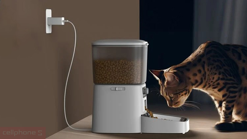 Vì sao nên mua máy cho thú cưng ăn tự động Oneisall PFD-001 Pro