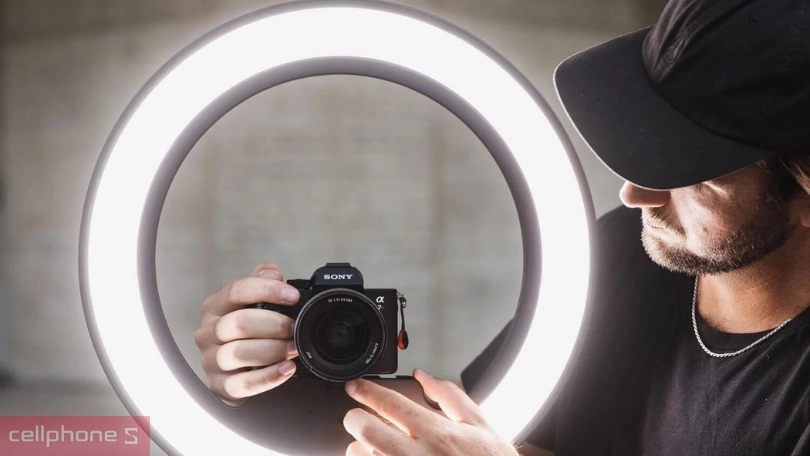 Phân loại đèn livestream theo nhu cầu đèn quay YouTube đa dạng và hỗ trợ nhiều nhu cầu khác nhau