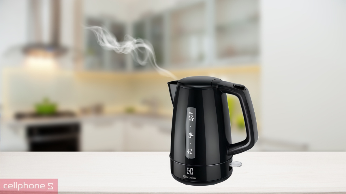 Công suất ấm đun siêu tốc Electrolux 1.5L EEK1303K